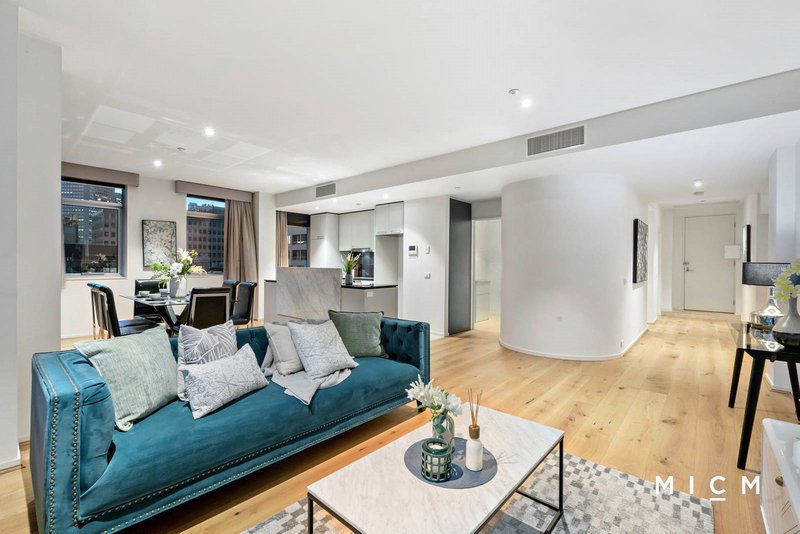 Photo - 501/118 Russell Street, Melbourne VIC 3000 - Image 2