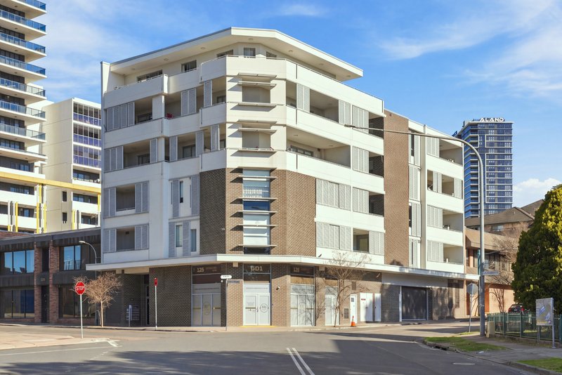 Photo - 501/123 Castlereagh Street, Liverpool NSW 2170 - Image 1