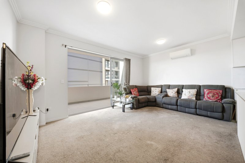 Photo - 501/123 Castlereagh Street, Liverpool NSW 2170 - Image 2