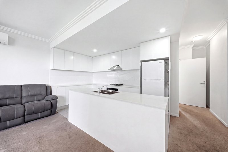 Photo - 501/123 Castlereagh Street, Liverpool NSW 2170 - Image 3