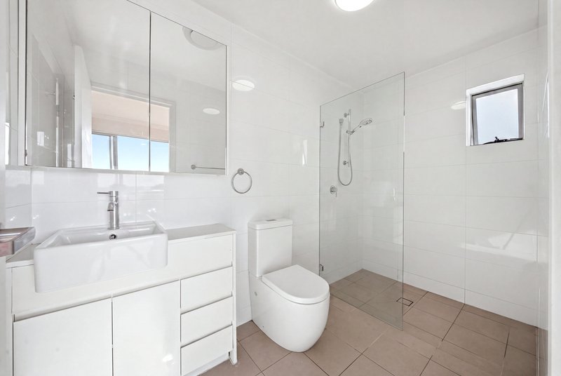 Photo - 501/123 Castlereagh Street, Liverpool NSW 2170 - Image 9