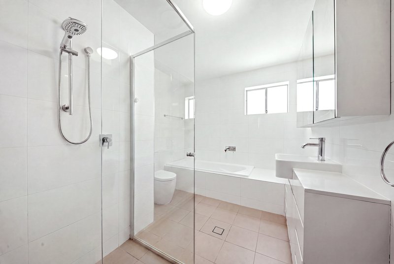 Photo - 501/123 Castlereagh Street, Liverpool NSW 2170 - Image 10