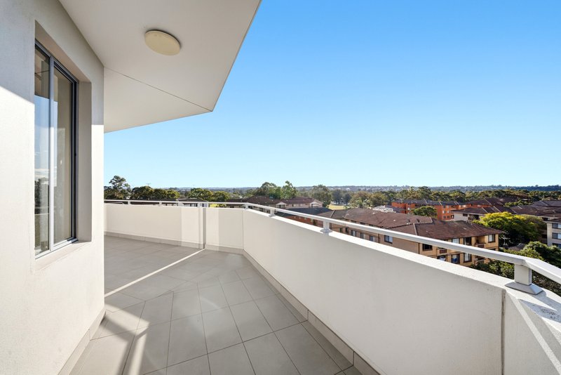 Photo - 501/123 Castlereagh Street, Liverpool NSW 2170 - Image 13