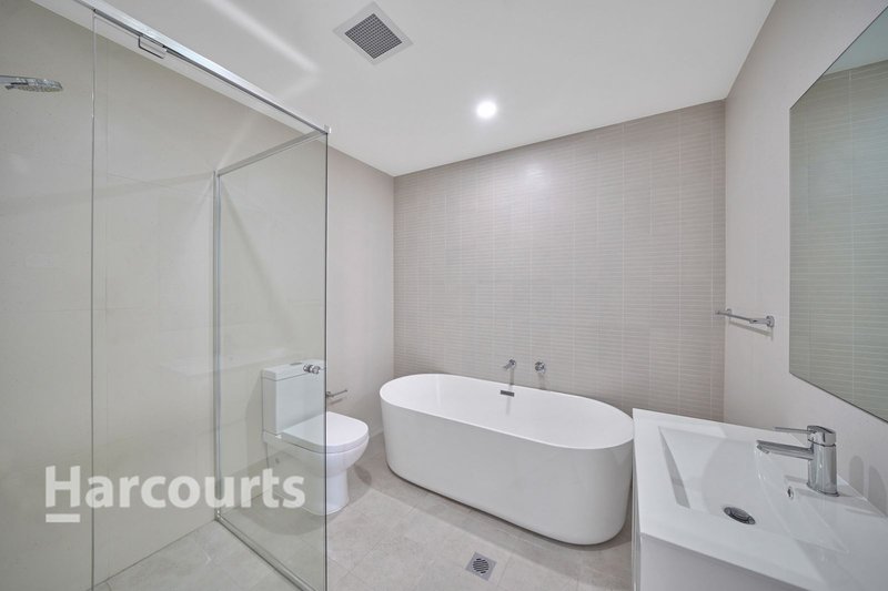 Photo - 501/15 King Street, Campbelltown NSW 2560 - Image 6