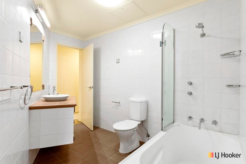 Photo - 501/16 Moore Street, City ACT 2601 - Image 6