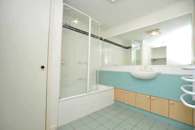 Photo - 50/120 Sturt Street, Southbank VIC 3006 - Image 6