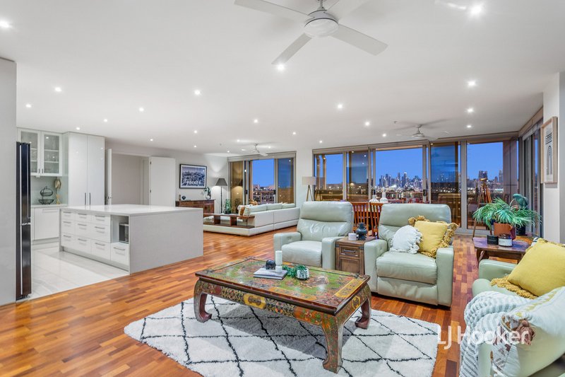 Photo - 501/21 Moreland Street, Footscray VIC 3011 - Image 7