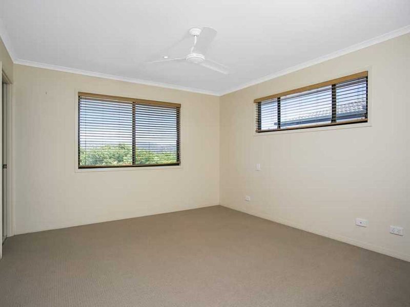 Photo - 50/136 Palm Meadows Drive, Carrara QLD 4211 - Image 7