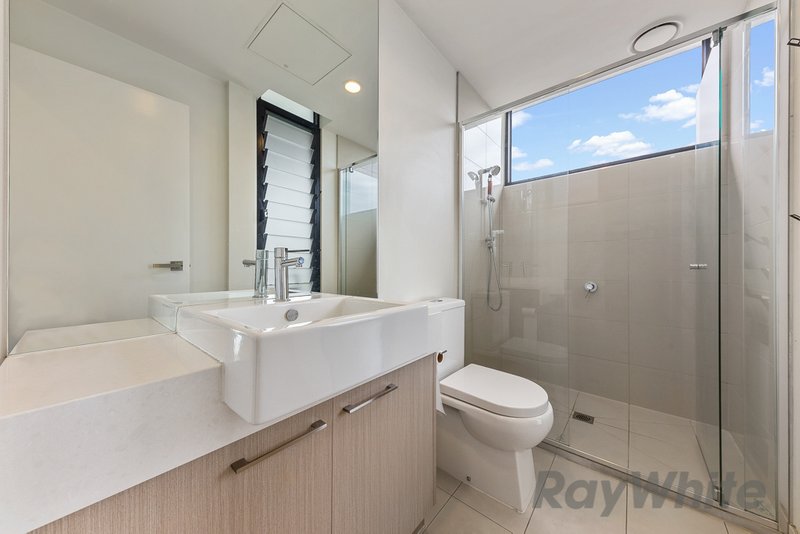 Photo - 501/4 La Scala Avenue, Maribyrnong VIC 3032 - Image 8