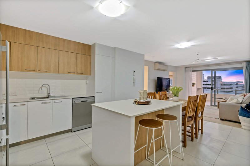 Photo - 501/4 Maud Street, Maroochydore QLD 4558 - Image 6