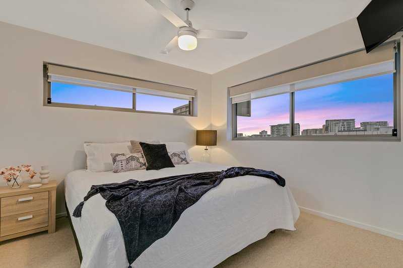 Photo - 501/4 Maud Street, Maroochydore QLD 4558 - Image 12