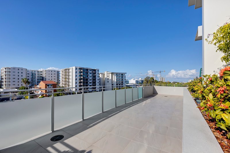 Photo - 501/4 Maud Street, Maroochydore QLD 4558 - Image 16