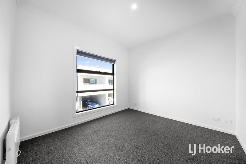 Photo - 50/14 Outlook Way, Sunbury VIC 3429 - Image 7