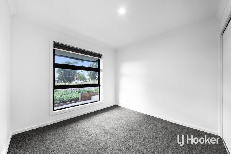 Photo - 50/14 Outlook Way, Sunbury VIC 3429 - Image 9