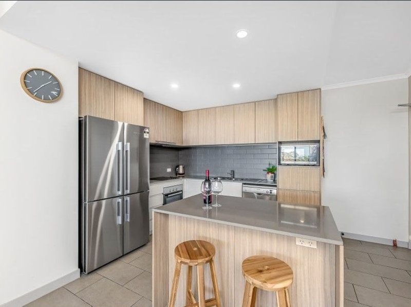 Photo - 501/440 Hamilton Road, Chermside QLD 4032 - Image 1