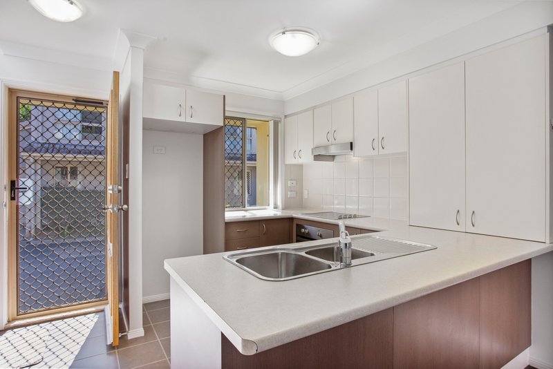 Photo - 50/147 Fryar Road, Eagleby QLD 4207 - Image 4