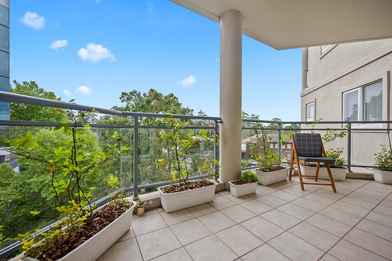 Photo - 501/5 City View Road, Pennant Hills NSW 2120 - Image 6