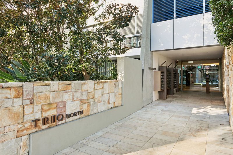 Photo - 501/5 Sterling Circuit, Camperdown NSW 2050 - Image 8