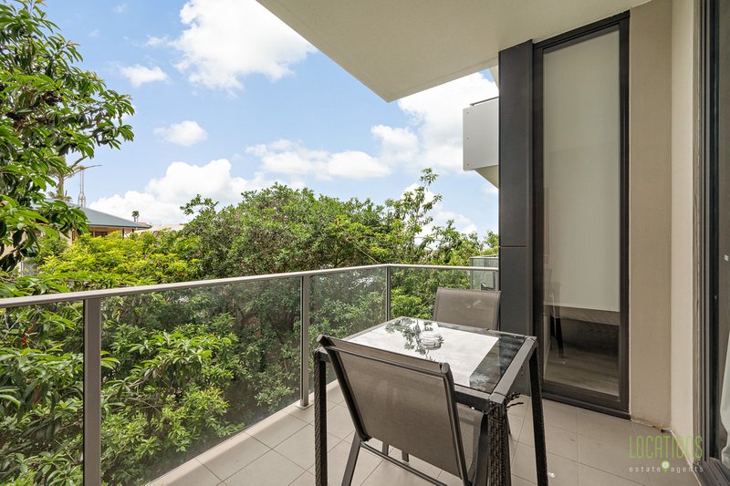 Photo - 501/52 Oaka Lane, Gladstone Central QLD 4680 - Image 12