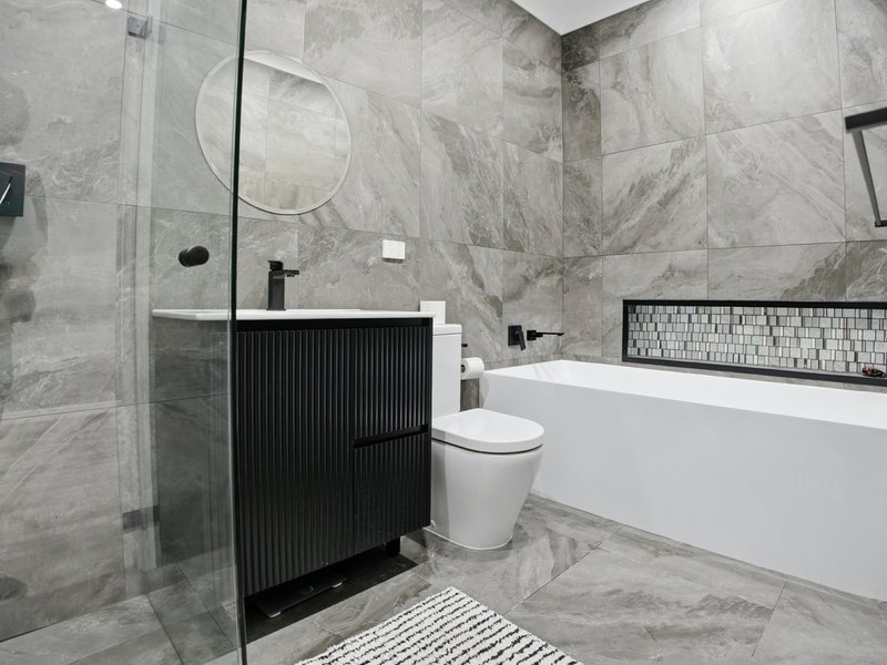 Photo - 50/17 Poplar Crescent, Bradbury NSW 2560 - Image 9