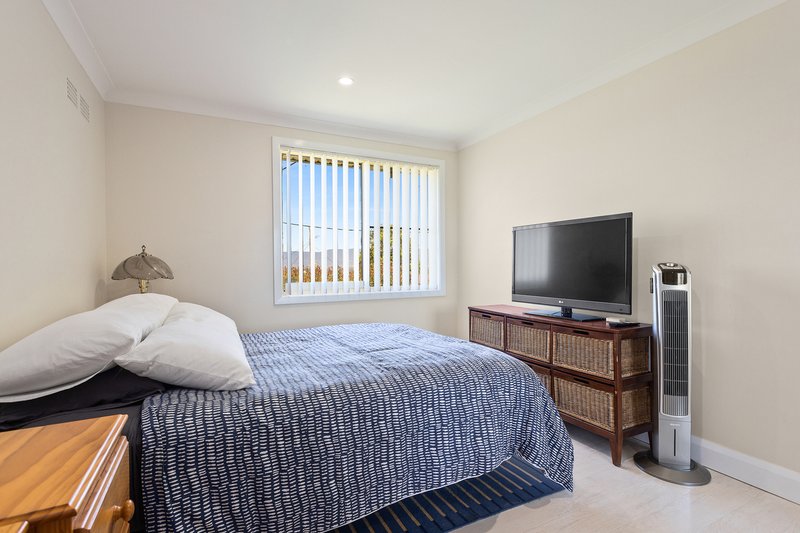 Photo - 502 Northcliffe Drive, Berkeley NSW 2506 - Image 4