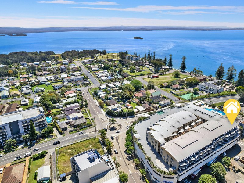 Photo - 502/18 Coral Street, The Entrance NSW 2261 - Image 13