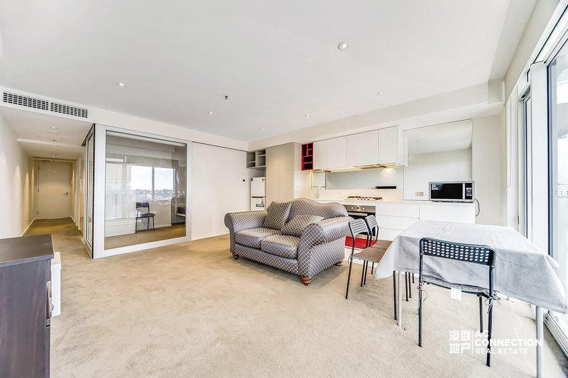 Photo - 502/271 Gouger Street, Adelaide SA 5000 - Image 2