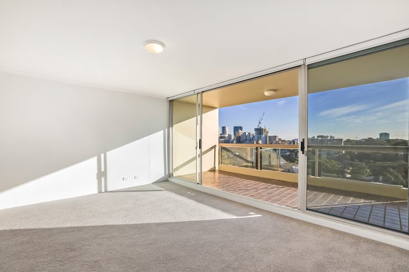 Photo - 502/29 Yeo Street, Neutral Bay NSW 2089 - Image 3