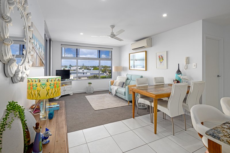 Photo - 502/4 Anderson Street, Scarborough QLD 4020 - Image 6