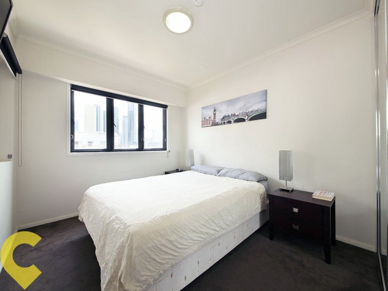 Photo - 502/455 Brunswick Street, Fortitude Valley QLD 4006 - Image 14