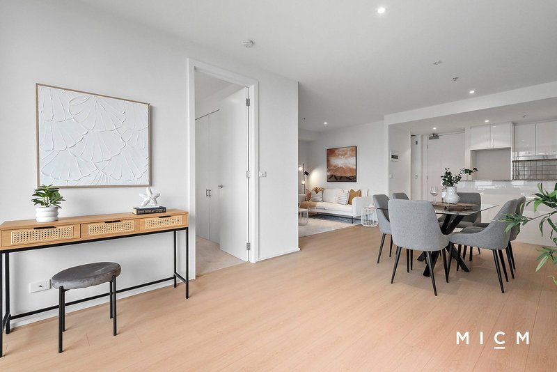 Photo - 502/57 Bay Street, Port Melbourne VIC 3207 - Image 1