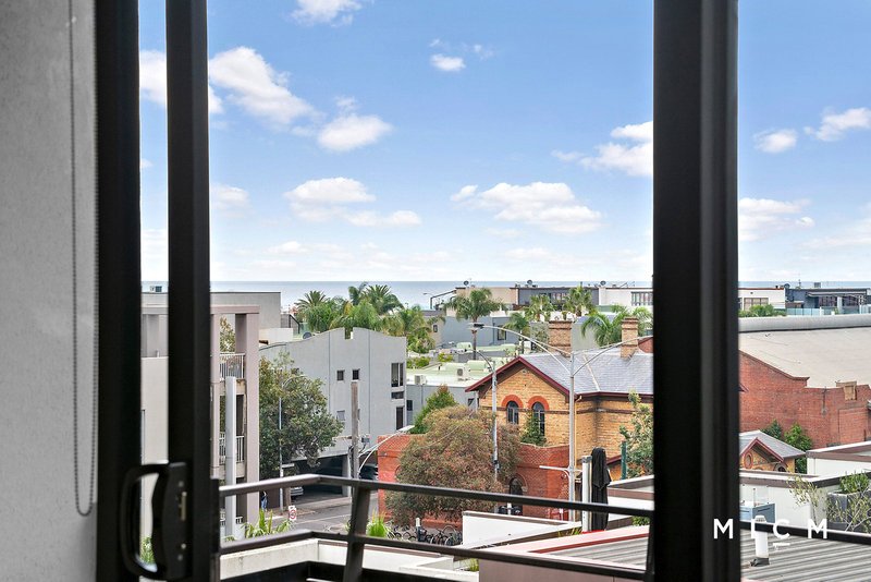 Photo - 502/57 Bay Street, Port Melbourne VIC 3207 - Image 3