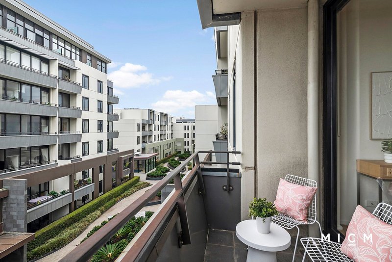 Photo - 502/57 Bay Street, Port Melbourne VIC 3207 - Image 7
