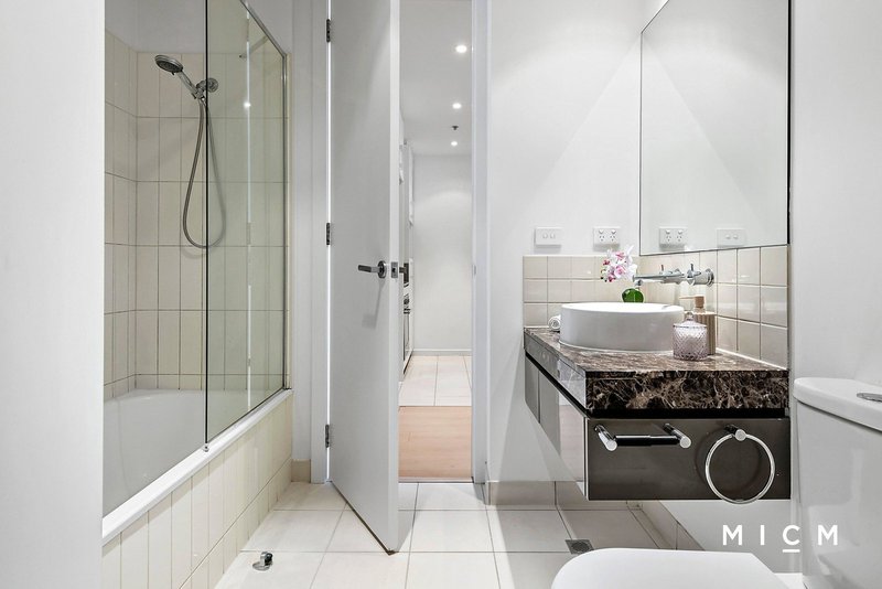Photo - 502/57 Bay Street, Port Melbourne VIC 3207 - Image 8