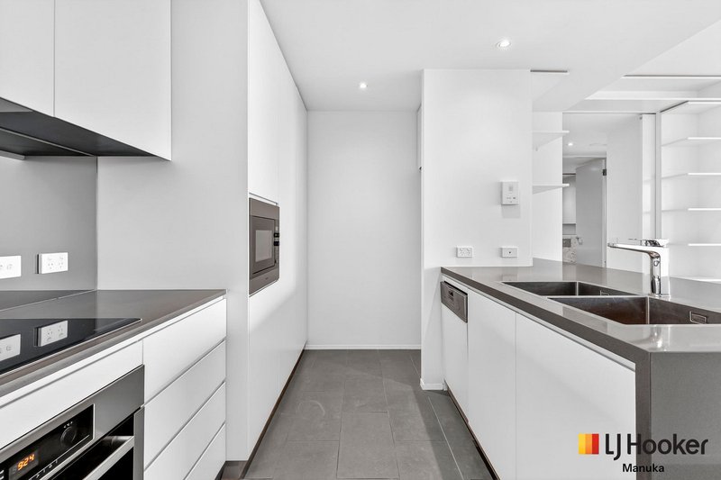 Photo - 50/3 Burbury Close, Barton ACT 2600 - Image 4