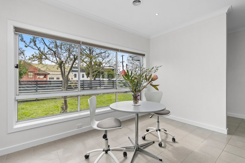 Photo - 503 Howitt Street, Soldiers Hill VIC 3350 - Image 8