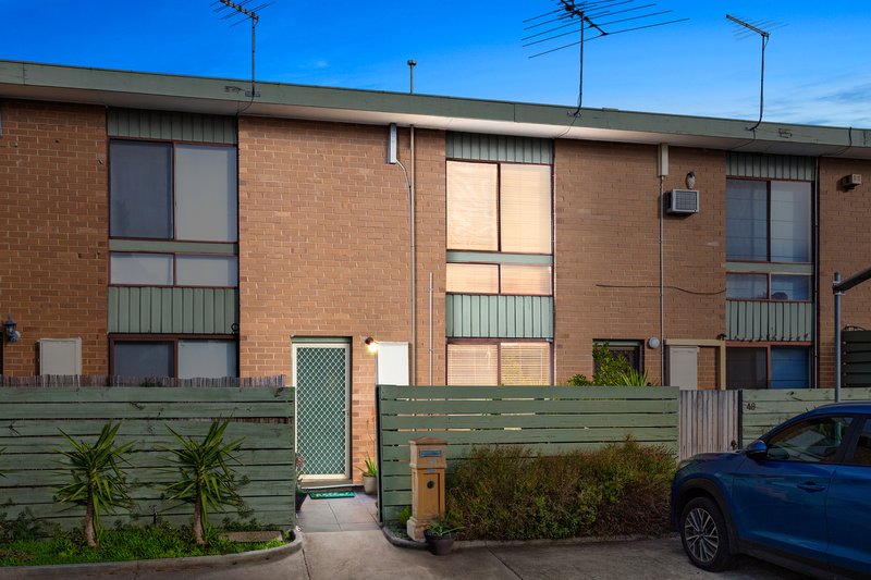 Photo - 50/310 Warrigal Road, Cheltenham VIC 3192 - Image 11