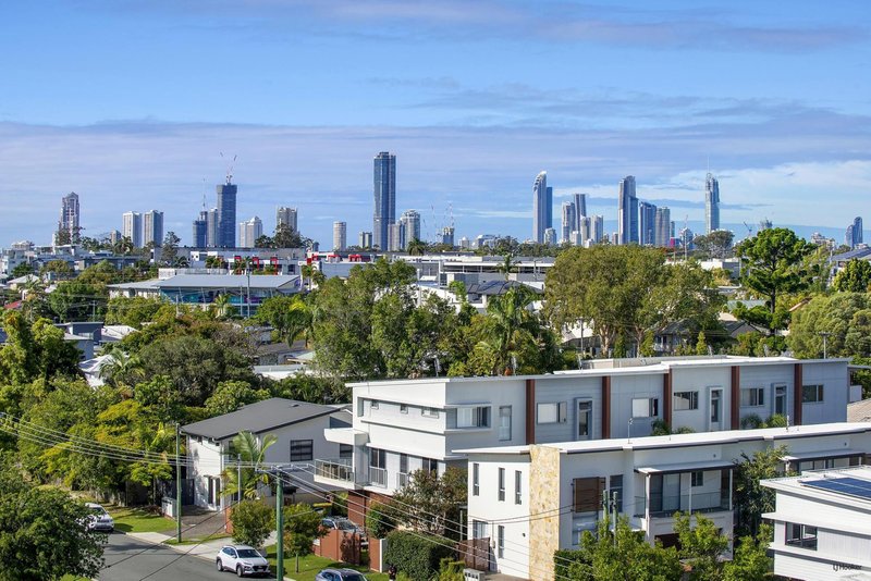 Photo - 503/135 Eugaree Street, Southport QLD 4215 - Image 5