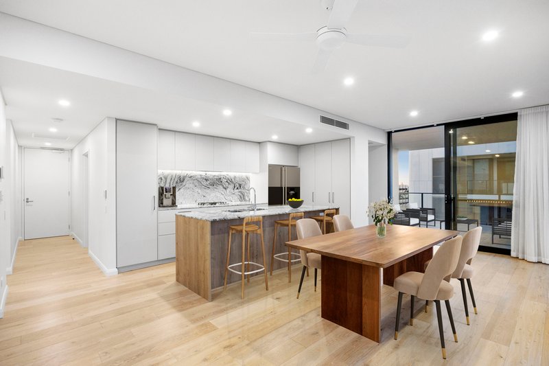 Photo - 503/20 Hastings Street, Scarborough WA 6019 - Image 6