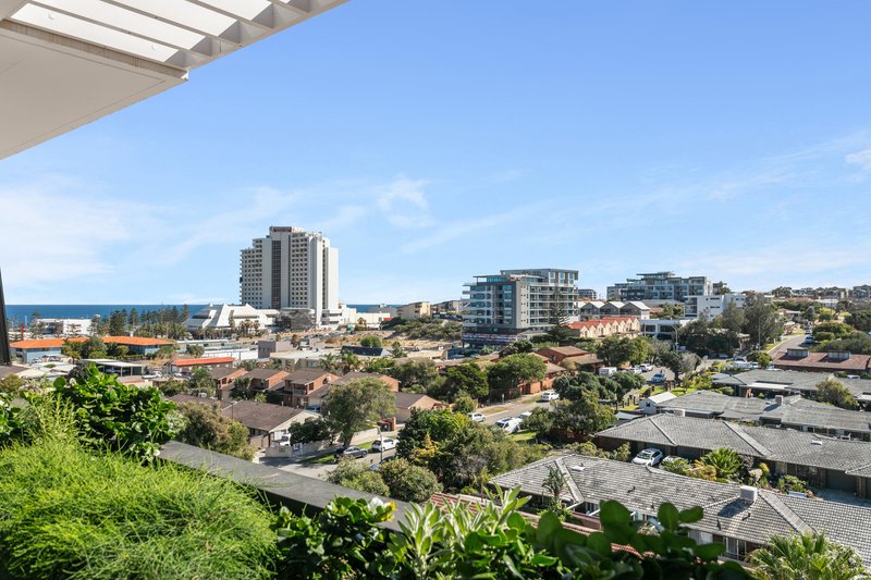 Photo - 503/20 Hastings Street, Scarborough WA 6019 - Image 14