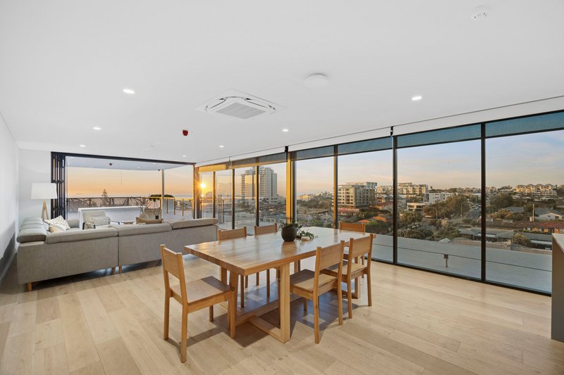 Photo - 503/20 Hastings Street, Scarborough WA 6019 - Image 21
