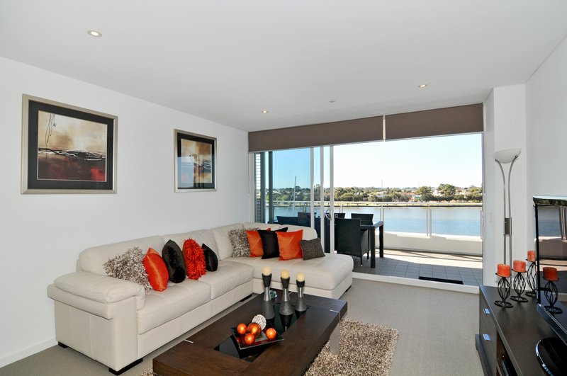 Photo - 503/3 Marco Polo Drive, Mandurah WA 6210 - Image 18