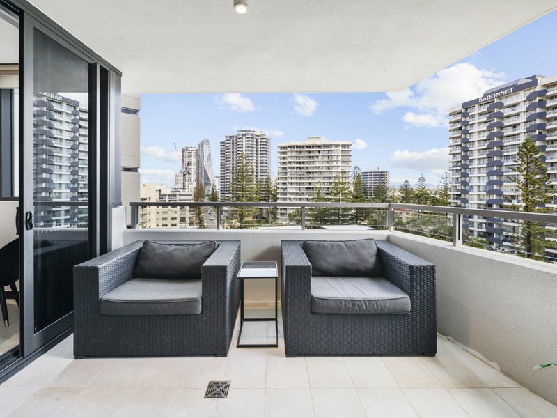 Photo - 503/3 Northcliffe Terrace, Surfers Paradise QLD 4217 - Image 14