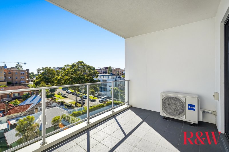 Photo - 503/43 Devitt Street, Blacktown NSW 2148 - Image 5
