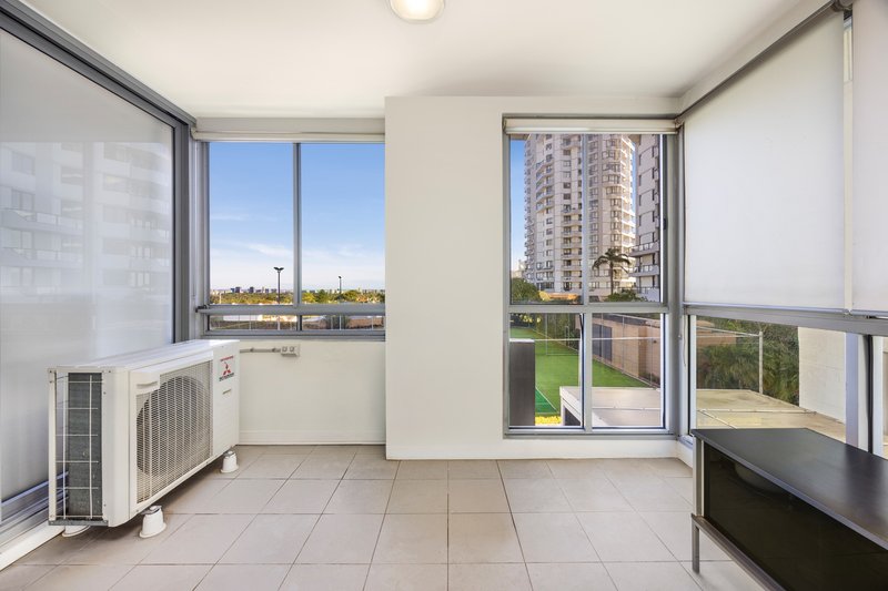 Photo - 503/80 Ebley Street, Bondi Junction NSW 2022 - Image 3