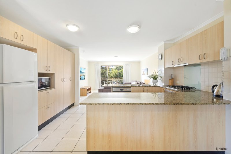 Photo - 50/4 Park Avenue, Burleigh Heads QLD 4220 - Image 2