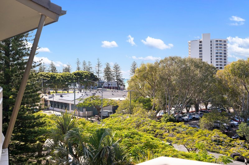 Photo - 50/4 Park Avenue, Burleigh Heads QLD 4220 - Image 16