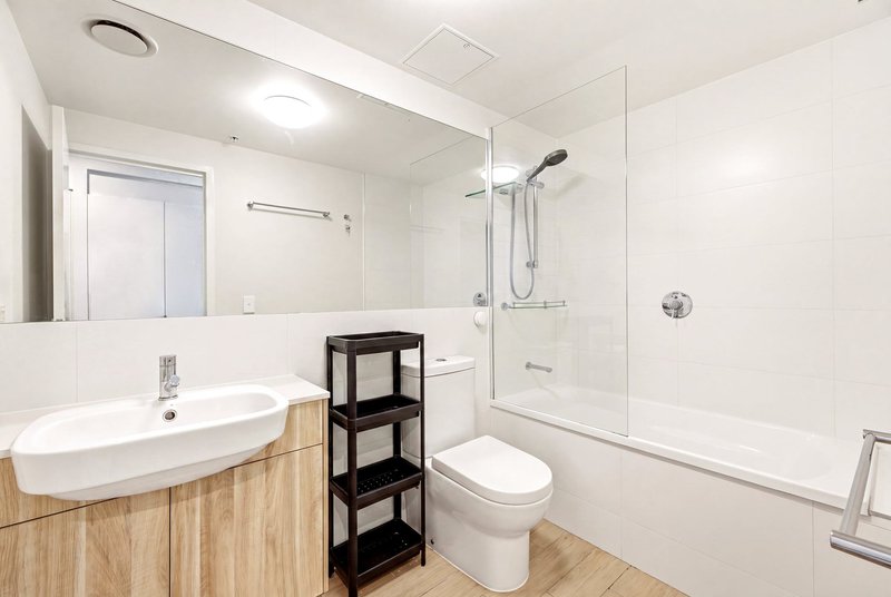 Photo - 50403/37B Harbour Road, Hamilton QLD 4007 - Image 11