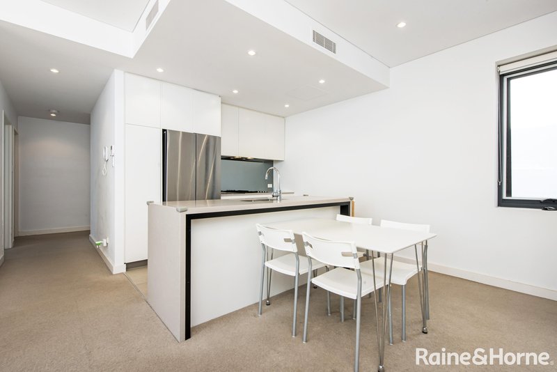 Photo - 504/14 Hilly Street, Mortlake NSW 2137 - Image 3