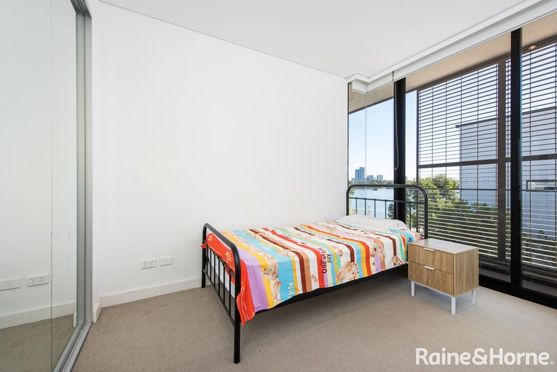 Photo - 504/14 Hilly Street, Mortlake NSW 2137 - Image 4